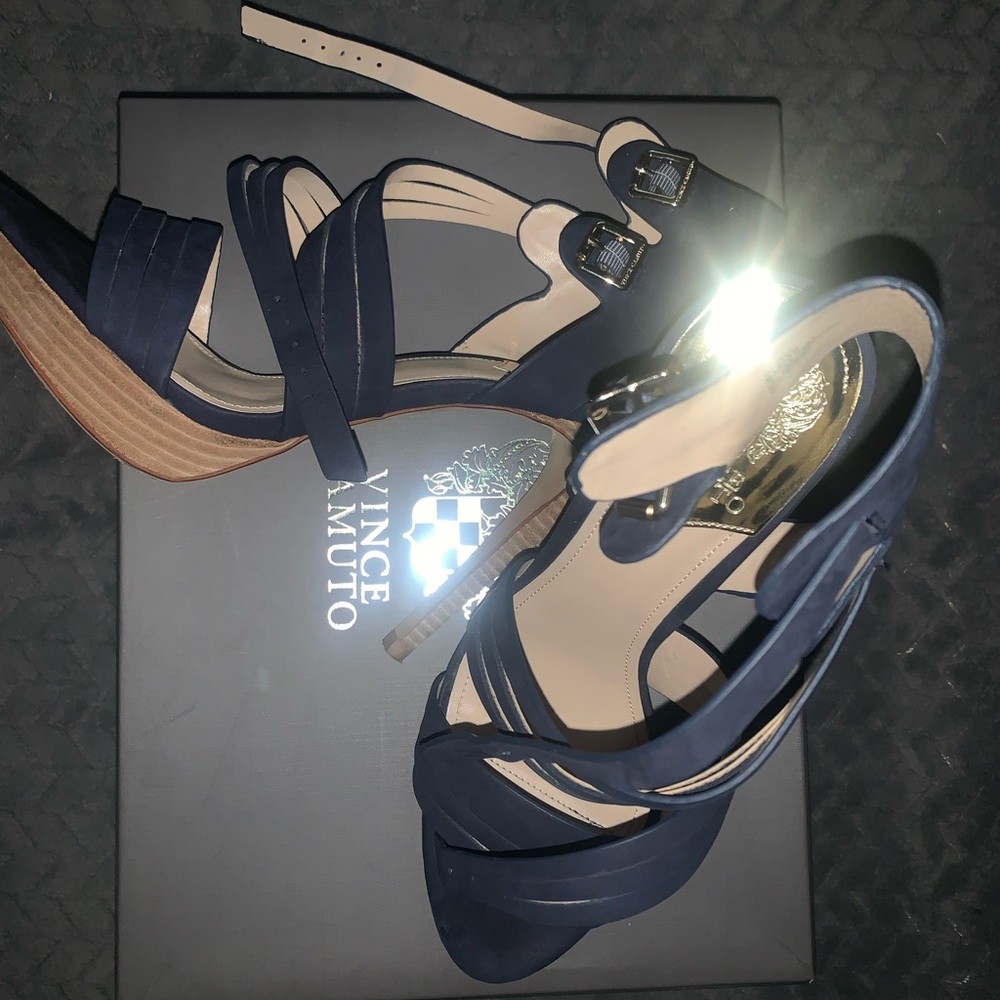 Vince Camuto 3inch Heel Sandal - Picture 3 of 4
